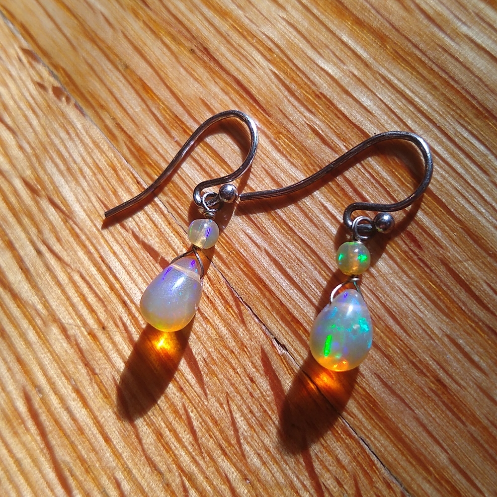 Gorgeous fire opal teardrop earrings - Picture 8 of 8